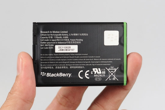 Blackberry-9900-pin