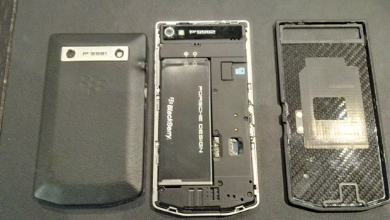 sua-chua--Blackberry-Porsche-Design-P'9982
