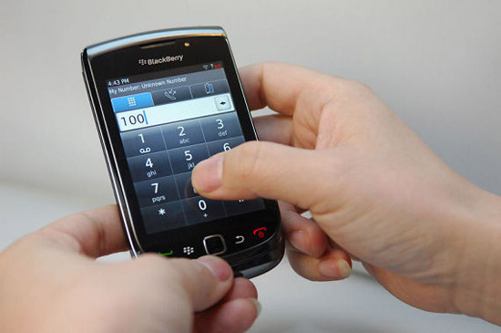 Blackberry-9800-(Torch)-man-hinh