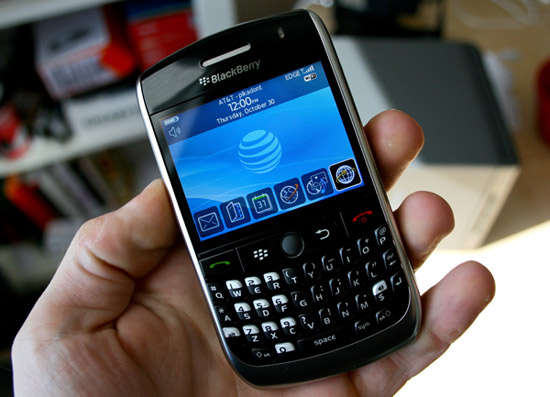 blackberry-8900-hieu-nang