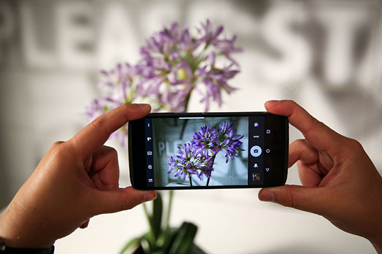 blackberry-dtek50-cu-camera