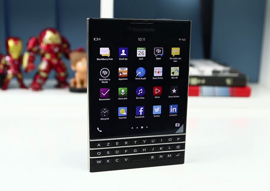 blackberry-passport-xach-tay-phap-man-hinh