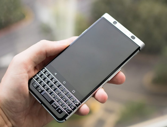 blackberry-mercury-dtek70-man-hinh