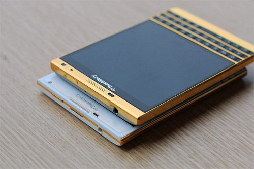 BlackBerry-Passport-co-nen-mua