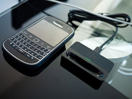 ung-dung-blackberry-9900-1