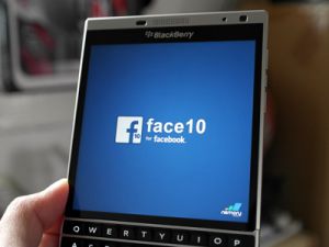 Hướng dẫn cách sử dụng hai tài khoản Facebook trên BlackBerry Os 10