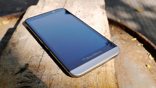 hoi-dap-blackberry-z30