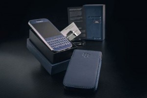 Chiêm ngưỡng BlackBerry Classic Xanh Cobalt