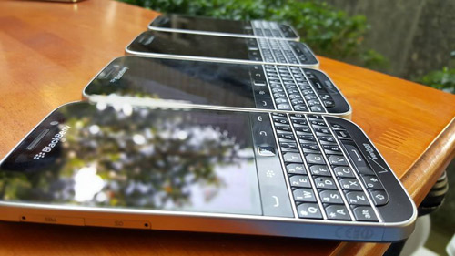BlackBerry_Classic_Non_Camera-4