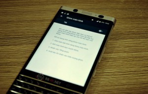 Ghim màn hình trên BlackBerry KEYone thực hiện như thế nào ?
