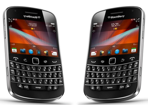 blackberry-9900-&-9930-1