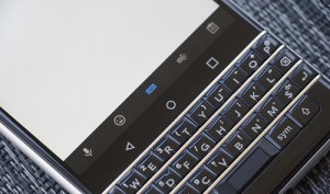 Cách bật/tắt tiện ích mở rộng của ứng dụng BlackBerry Keyboard