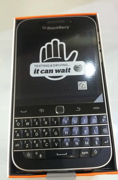 blackberry-classic-at&t-fullbox-1