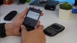 Sử dụng bàn phím BlackBerry KEYone thuận tiện như thế nào ?