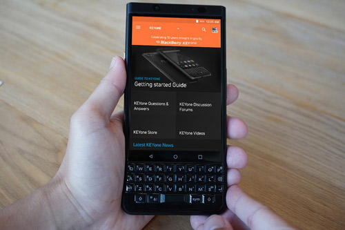 phien-ban-keyone-black