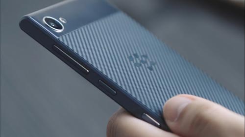 bb-motion-vs-bb-keyone-black-3