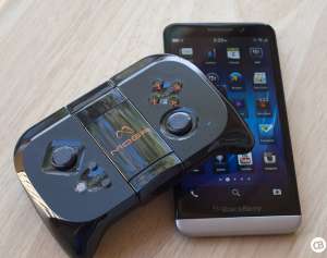 Chơi game giả lập PS1, PSP trên BlackBerry Passport cực mượt trong dịp tết