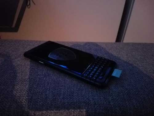 blackberry-keyone-black-cu-2
