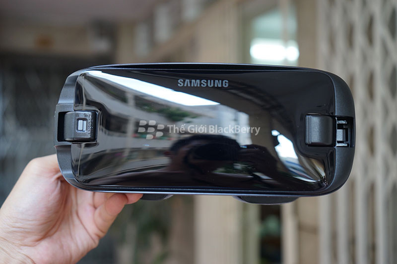 Kính Samsung Gear VR 2017