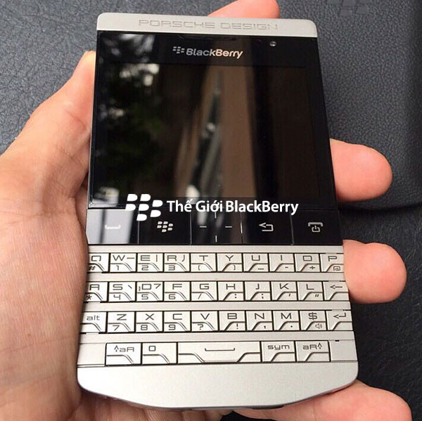 Blackberry porsche design p9981 hiệu năng