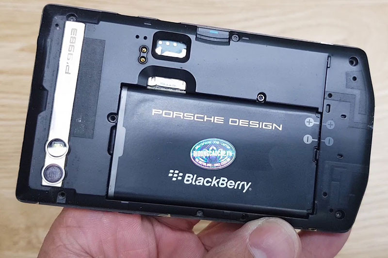 Pin blackberry porche design p9981