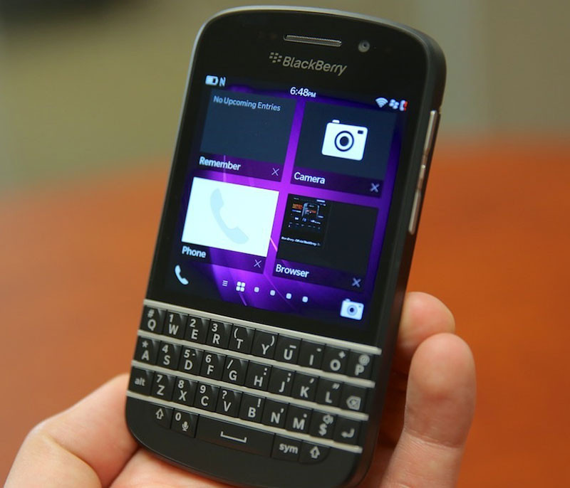 Blackberry Q10 sang trọng, quý phái